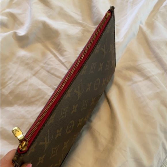 Louis Vuitton Monogram Wristlet with Burgundy Trim - Picture 3 of 8